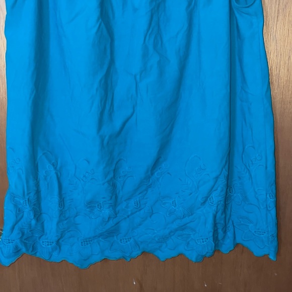 •ISABEL MATERNITY•KELLY GREEN EMBROIDERED FLORAL V NECK TANK TOP SIZE LARGE - Picture 8 of 9